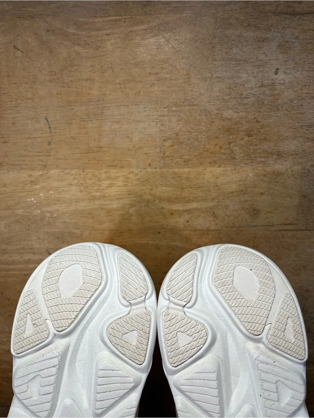 Hoka One One offers welcome